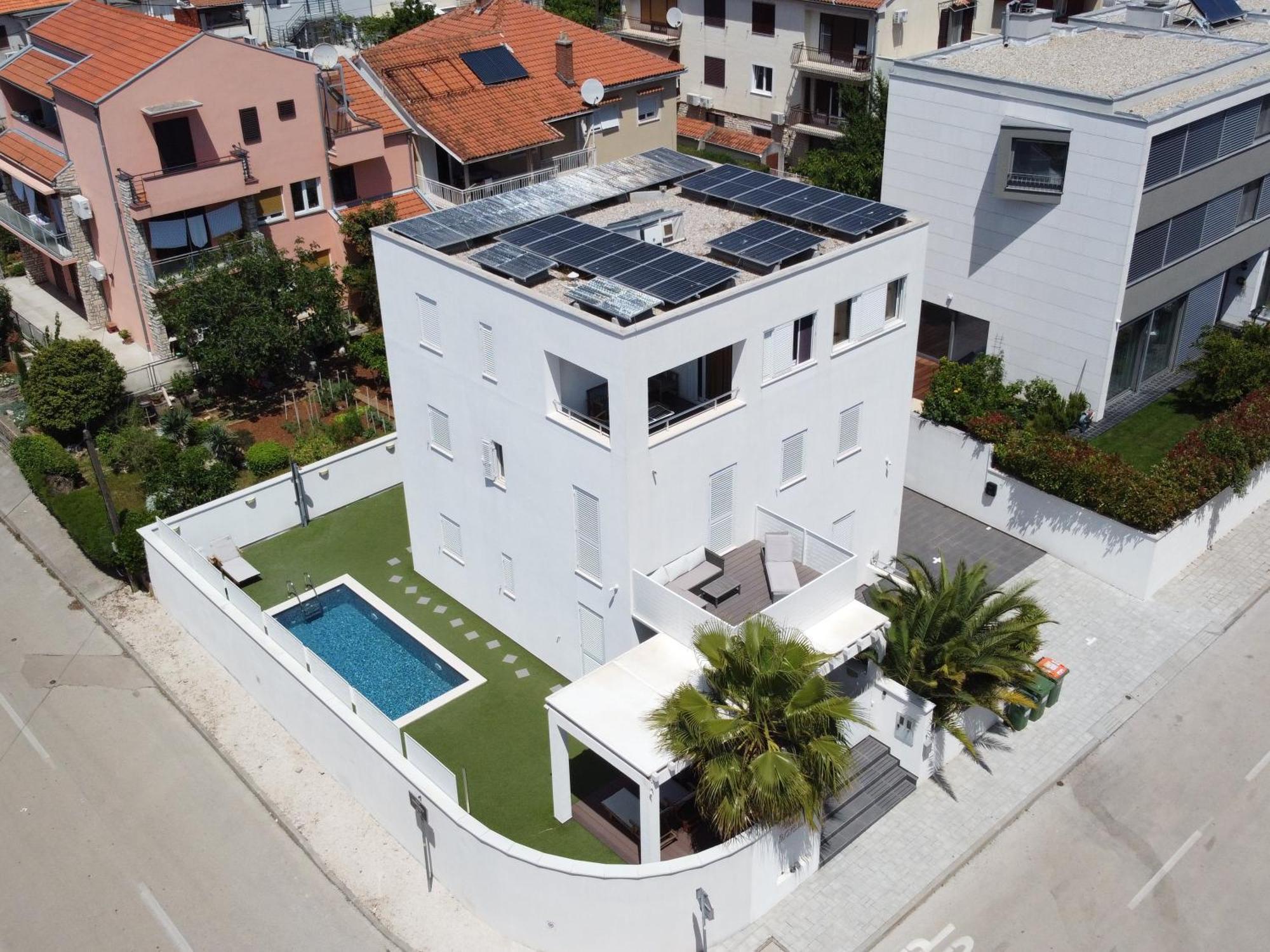 Doel Apartment *