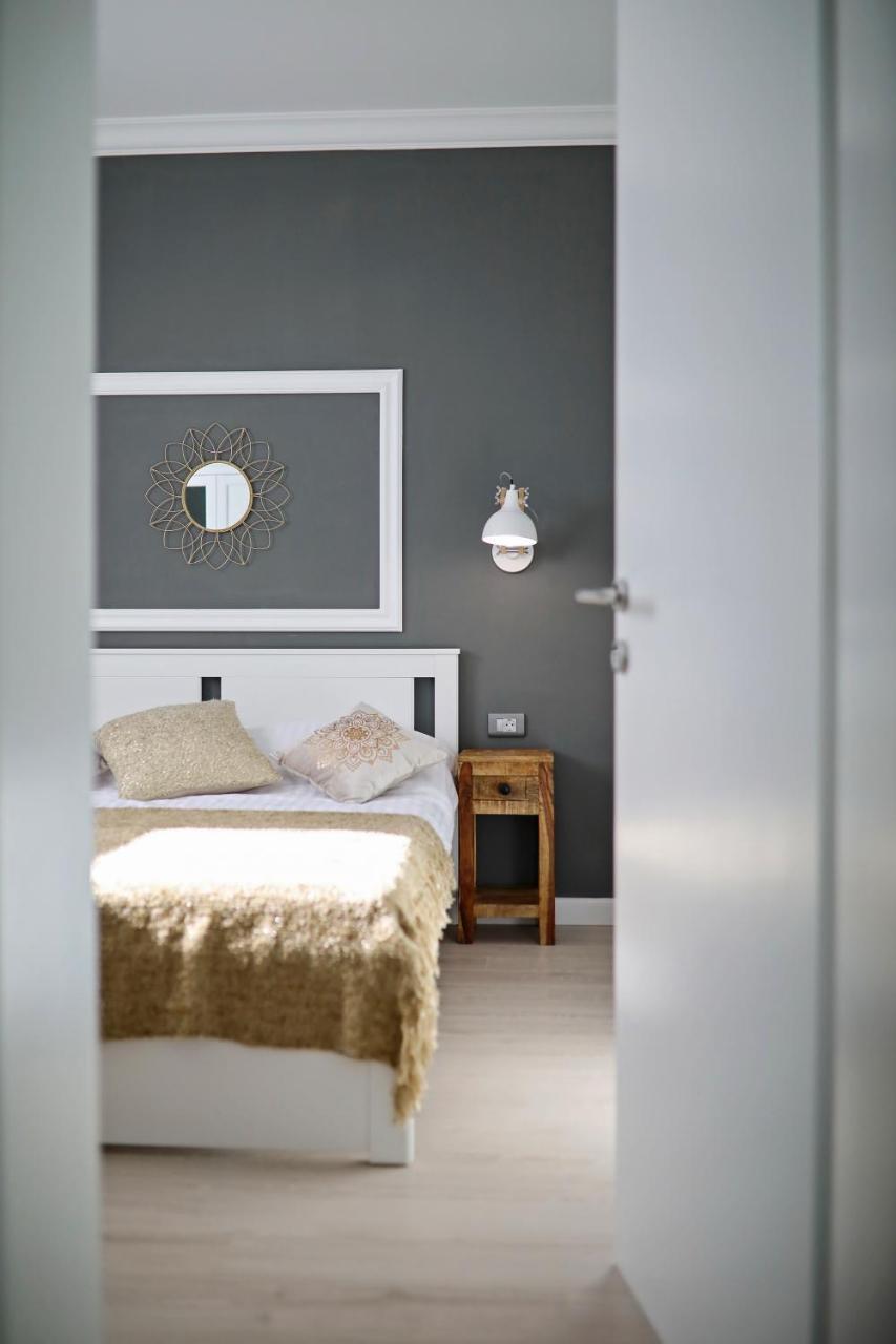Doel Apartment *