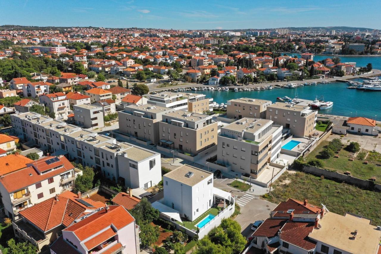 Doel Apartment *